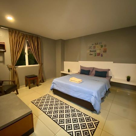 Straits Inc Apartment 5 , Bandar Melaka Екстер'єр фото